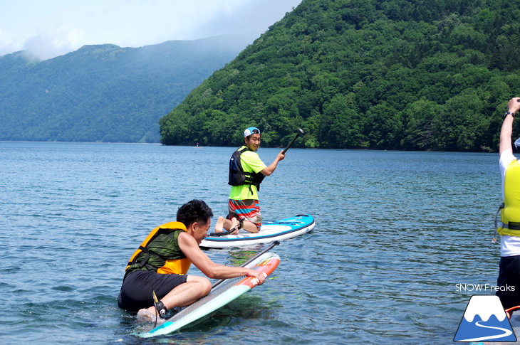 パドルクラブ 話題のアクティビティ『SUP』無料体験試乗会 in 支笏湖